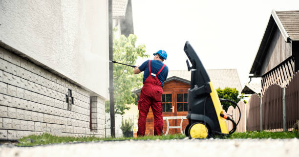 Best Animal Enclosure Cleaning  in Lake Leann, MI
